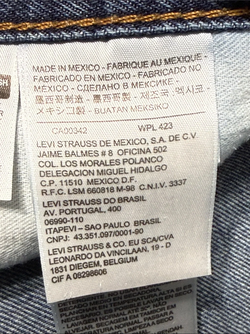 Levi's 505  Straight Leg Men's Jeans 38 Classic Denim Workwear Outdoor Casual